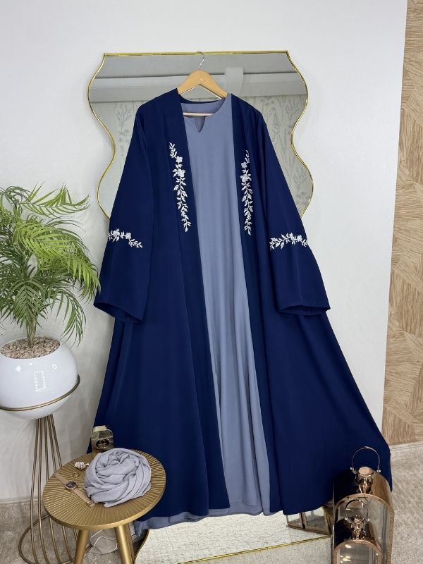 Bleu marine / أزرق داكن