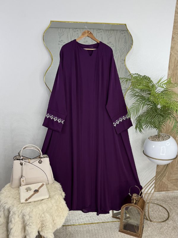 Violet / بنفسجي