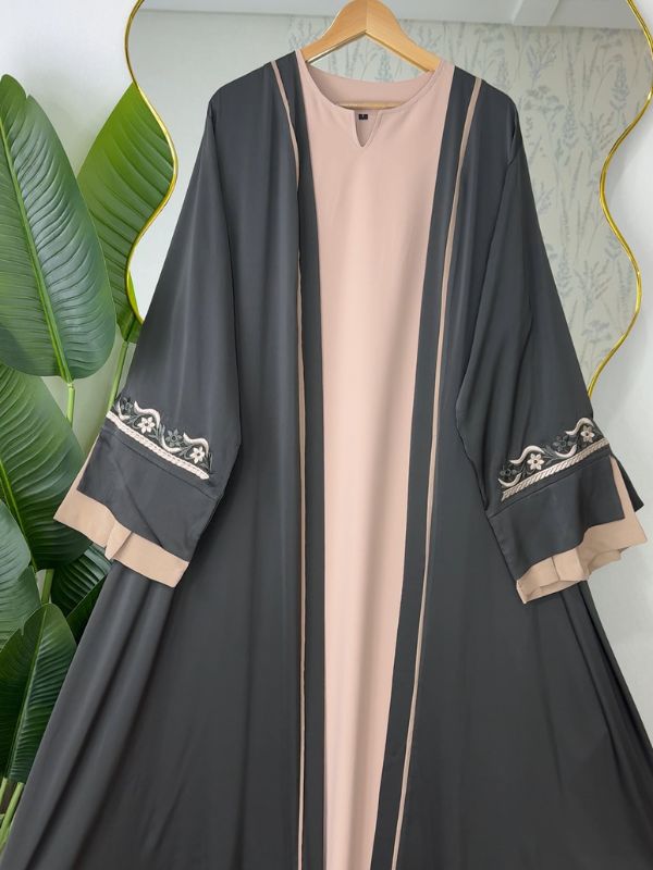 Gris foncé — رمادي غامق