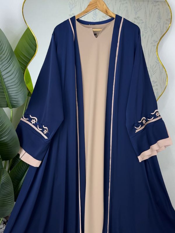 Bleu marine / أزرق داكن
